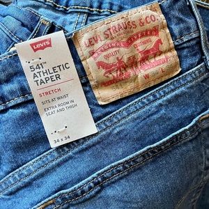 New Never Worn Mens Levi 541 Jeans